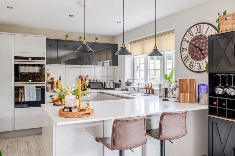 Images for Smith Grove, Bookham, Surrey