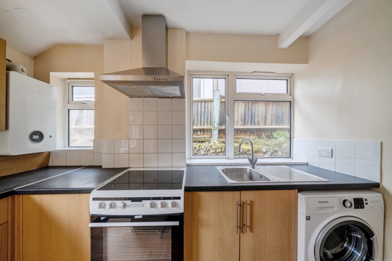 Images for Lower Kingswood, Tadworth