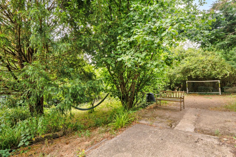 Images for Lower Kingswood, Tadworth