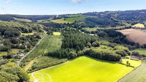 Click the photo for more details of The Fence, St. Briavels, Lydney