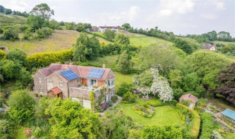 Click the photo for more details of Hopton Bank, Hopton Wafers, Kidderminster