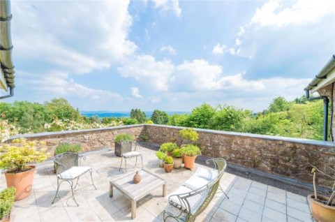 Click the photo for more details of Hopton Bank, Hopton Wafers, Kidderminster