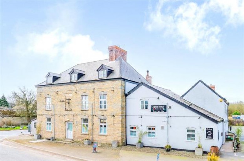 Click the photo for more details of Mortimers Cross, Leominster, Herefordshire