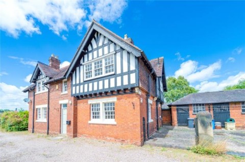 Click the photo for more details of Needwood Road, Byrkley, Rangemore