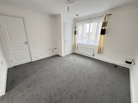 Click the photo for more details of Putter Court, Braintree, Essex