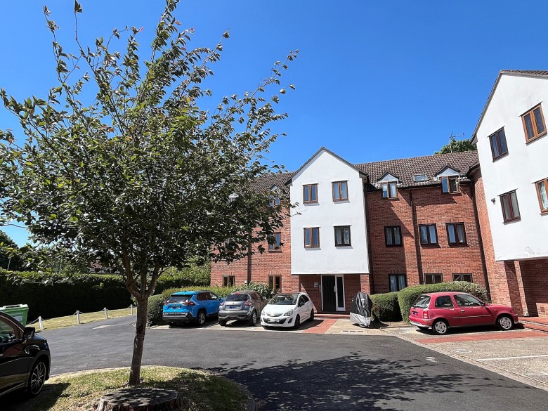 Click the photo for more details of Mill Court, Braintree, Essex