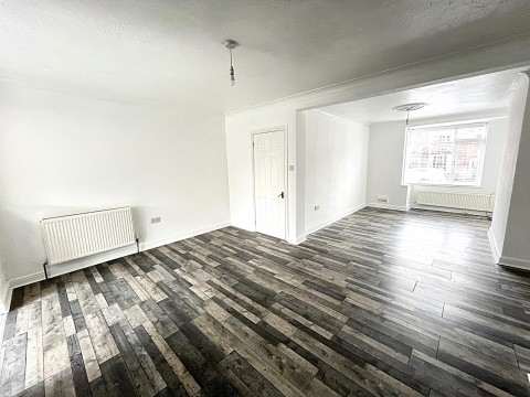 Click the photo for more details of Francis Road, Braintree, Essex