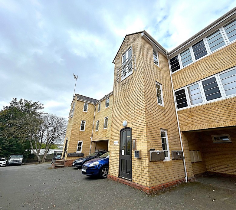Click the photo for more details of Silks Way, Braintree, Essex