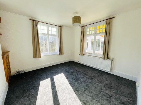 Click the photo for more details of Rayne, Braintree, Essex