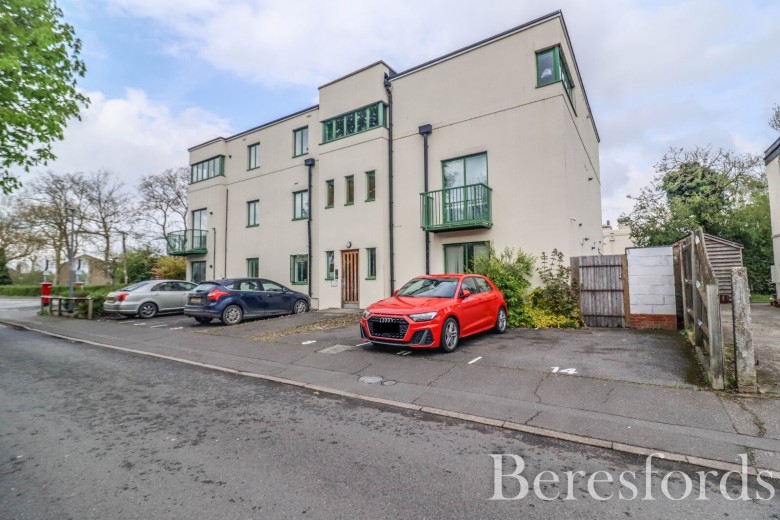 Click the photo for more details of Clockhouse Way, Braintree, Essex