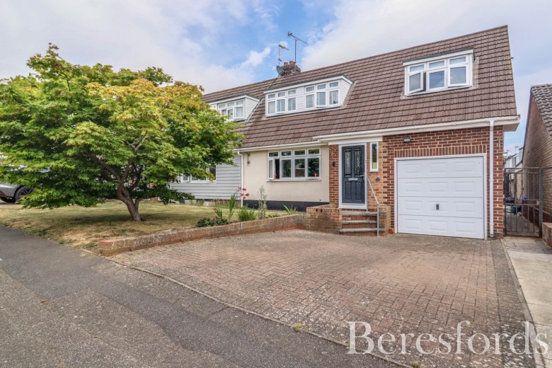 Click the photo for more details of Shalford, Braintree, Essex