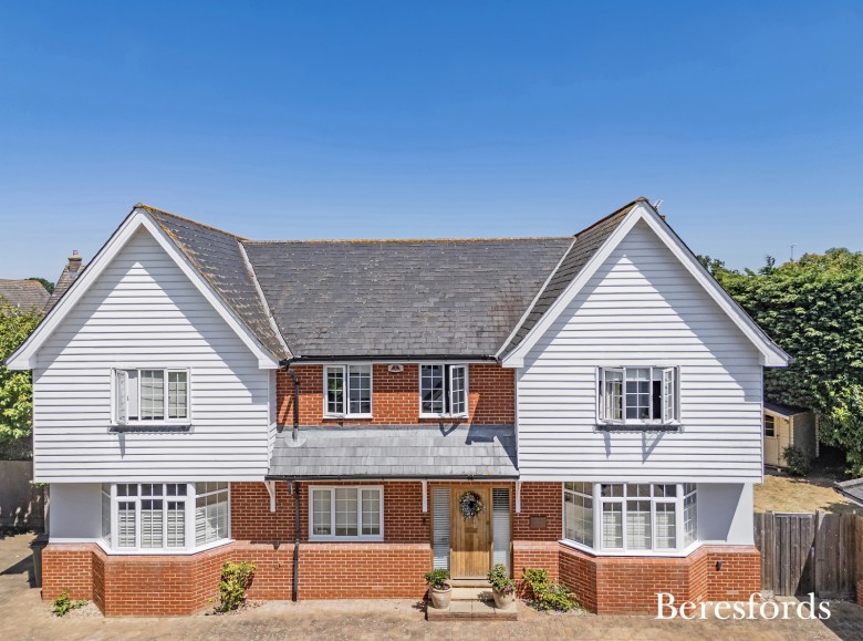 Click the photo for more details of Great Leighs, Chelmsford, Essex