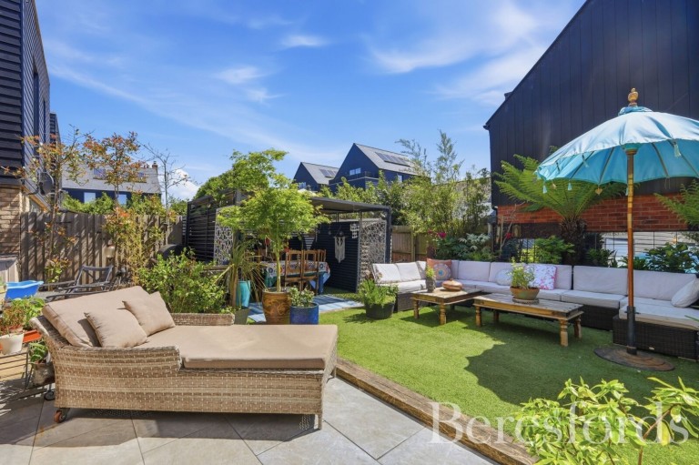 Images for Chelmsford Garden, Chelmsford, Essex