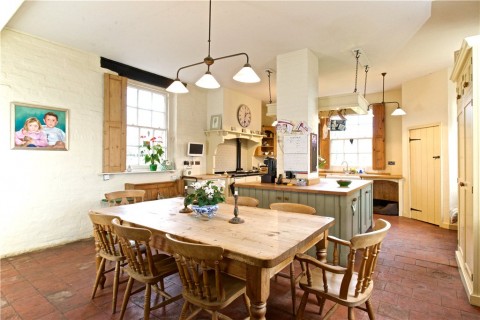 Click the photo for more details of Leckhampstead, MK18