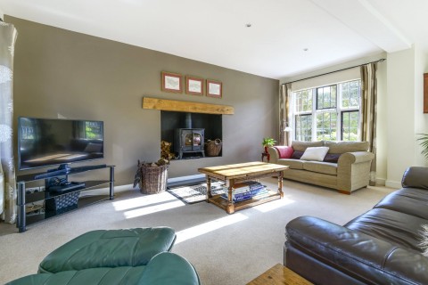 Click the photo for more details of Woodland Avenue, Cranleigh, GU6