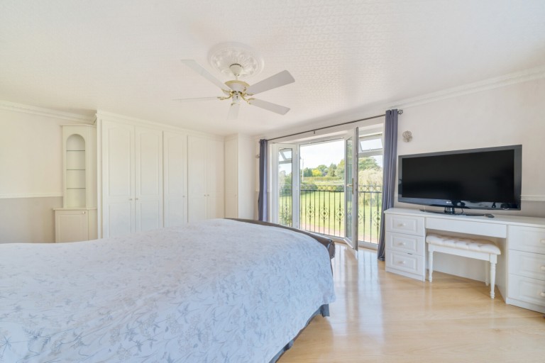 Images for Horsham Road, Walliswood, Surrey
