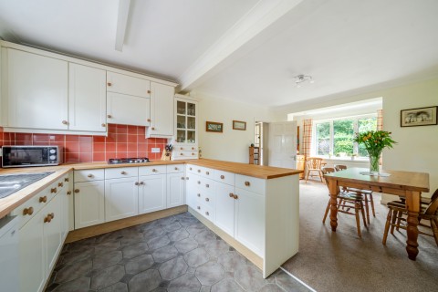 Click the photo for more details of Guildford Road, Cranleigh, Surrey