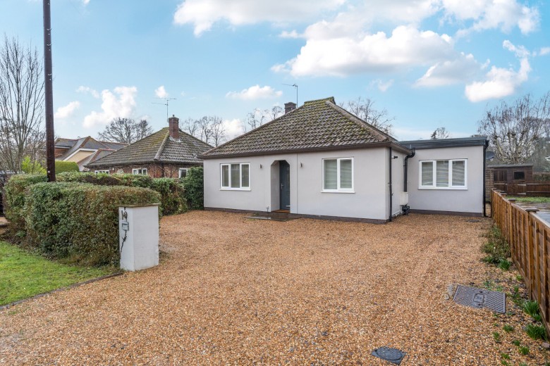 Click the photo for more details of Smithwood Avenue, Cranleigh, Surrey