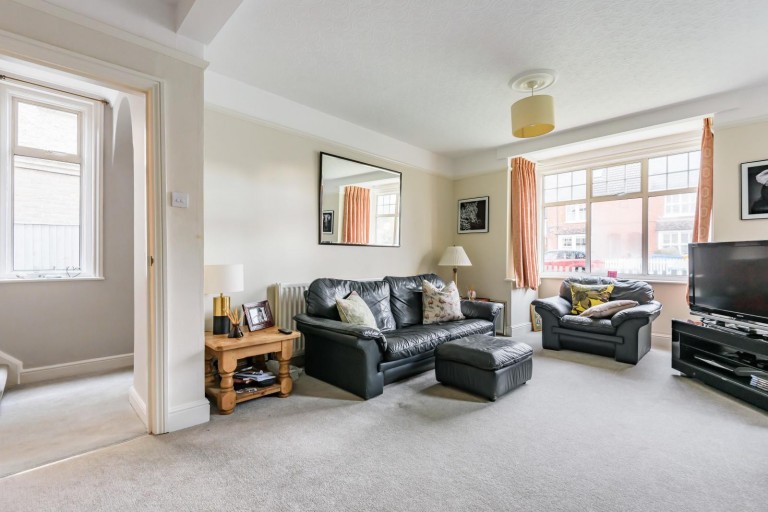 Images for 54 Mead Road, Cranleigh, GU6