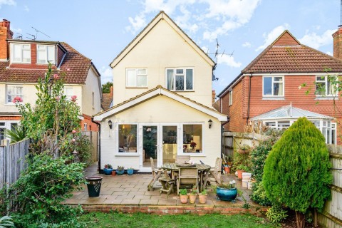Click the photo for more details of 54 Mead Road, Cranleigh, GU6