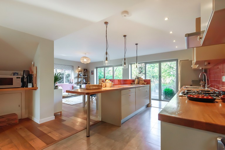 Images for Stonards Brow, Shamley Green, GU5
