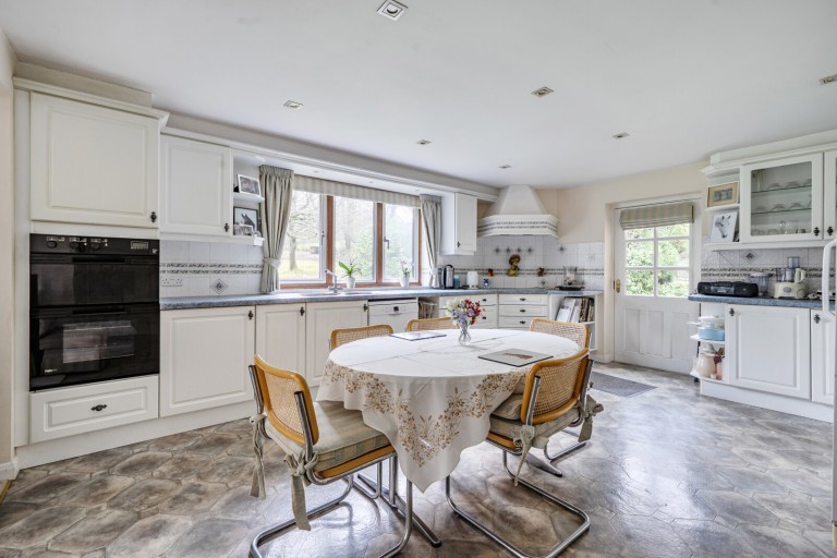 Images for Mayes Green, Ockley, Dorking, Surrey