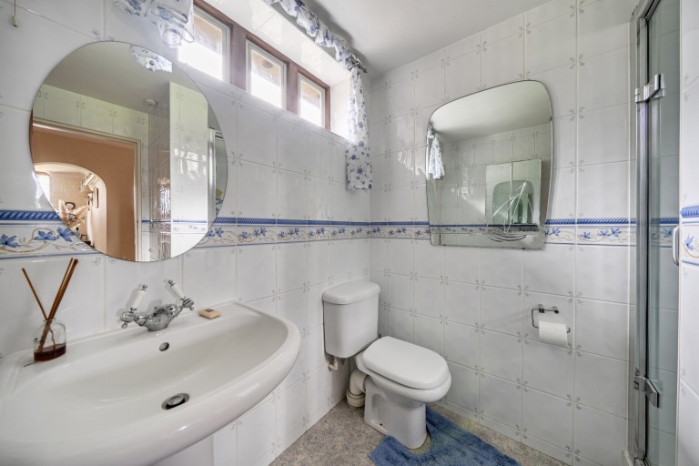 Images for Mayes Green, Ockley, Dorking, Surrey