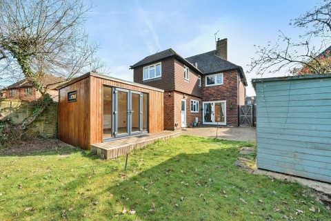 Click the photo for more details of 29 Glebe Road, Cranleigh, GU6