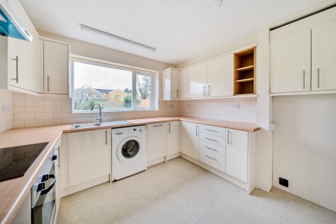 Click the photo for more details of Waverleigh Road, Cranleigh, GU6