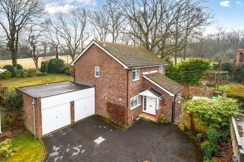Click the photo for more details of 9 Broad Walk, Cranleigh, GU6