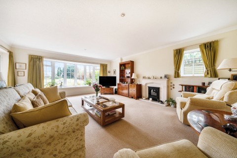 Click the photo for more details of 9 Broad Walk, Cranleigh, GU6