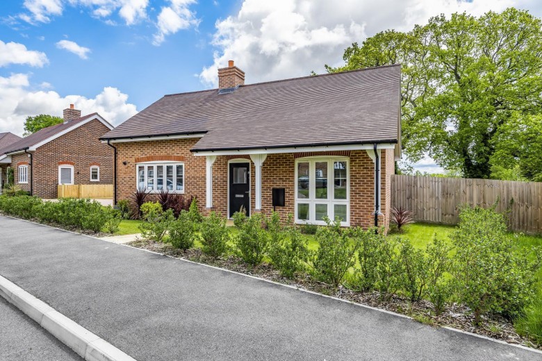 Click the photo for more details of Worcester Drive, Cranleigh, GU6