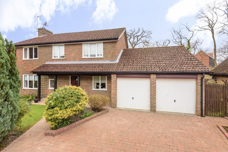 Click the photo for more details of Thurlow Walk, Cranleigh, GU6