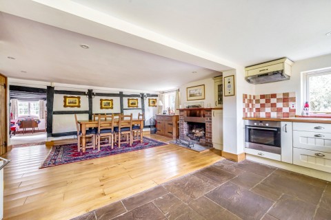 Click the photo for more details of Brewhurst Lane, Loxwood, West Sussex