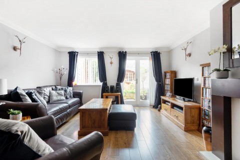 Click the photo for more details of Fernbank Close, Horsham Road, Forest Green, RH5