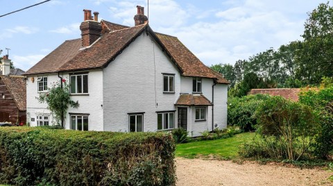 Click the photo for more details of The Green, Ewhurst, GU6