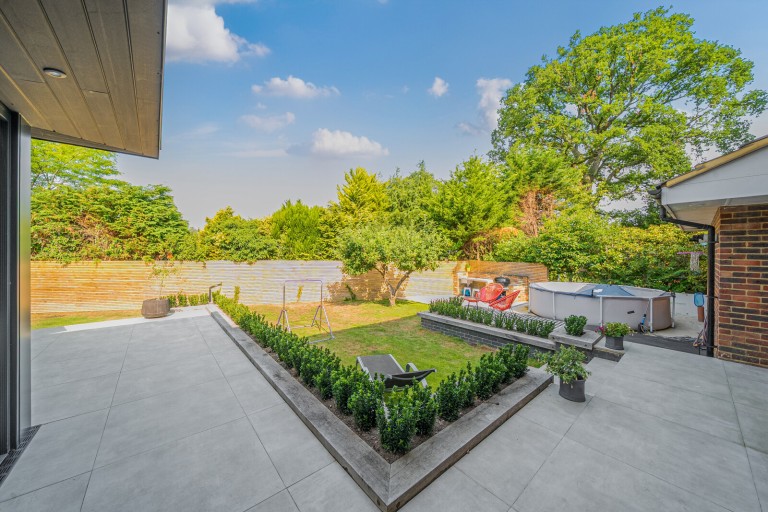 Images for Wanborough Lane, Cranleigh, Surrey