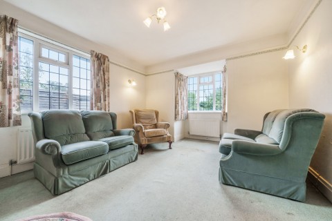 Click the photo for more details of New Park Road, Cranleigh, GU6
