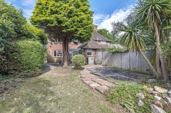 Images for Binhams Meadow, Dunsfold, GU8