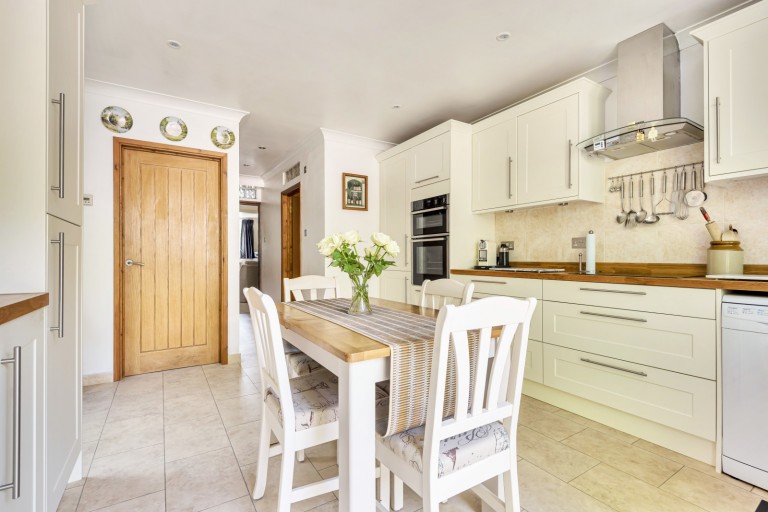 Images for Horseshoe Lane, Cranleigh, GU6