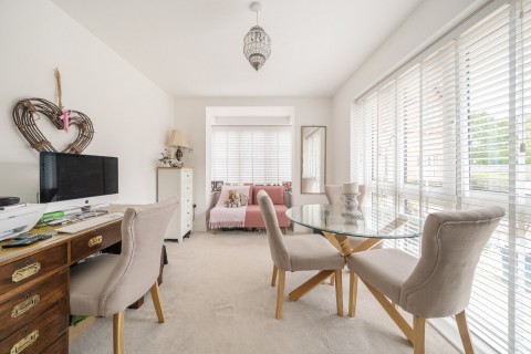 Click the photo for more details of Magnolia Drive, Alfold, GU6