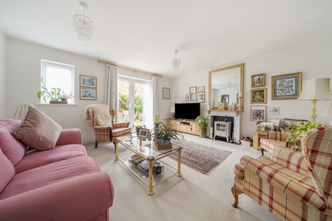 Click the photo for more details of Magnolia Drive, Alfold, GU6