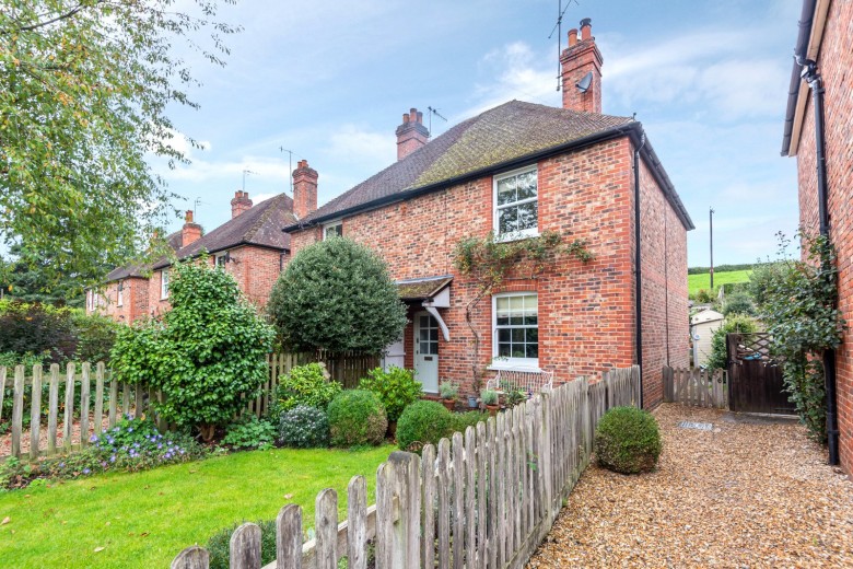 Click the photo for more details of Pursers Lane, Peaslake, Guildford, GU5