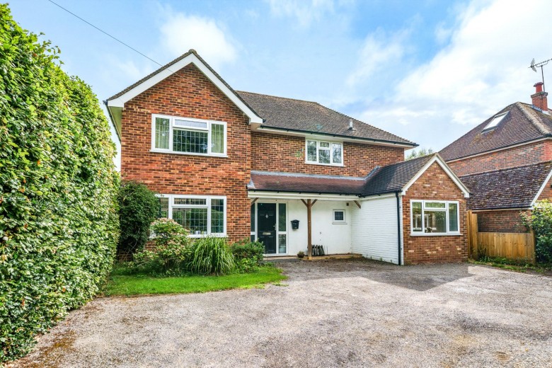 Click the photo for more details of Horsham Road, Cranleigh, GU6