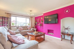 Images for Pond Close, Loxwood, RH14