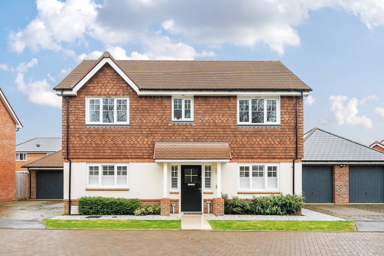 Click the photo for more details of Marjoram Avenue, Cranleigh, GU6