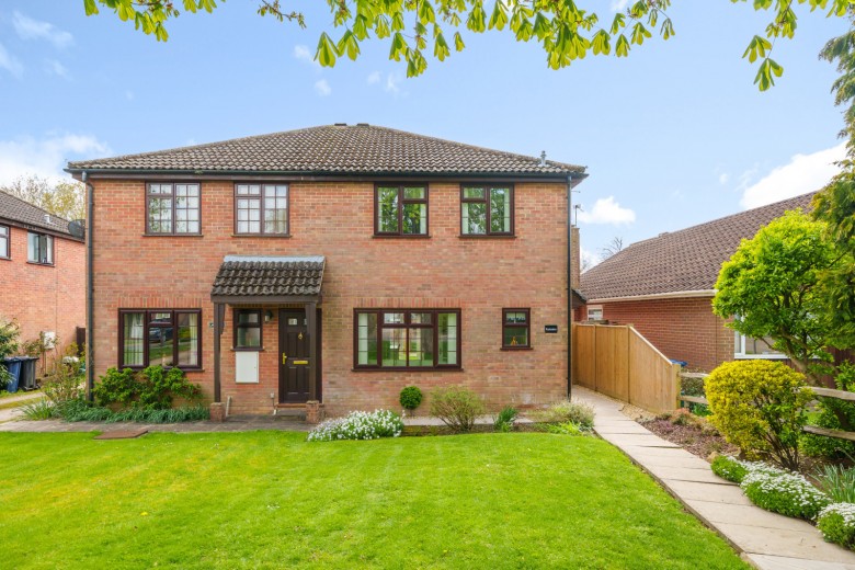 Click the photo for more details of Summerlands, Cranleigh, GU6