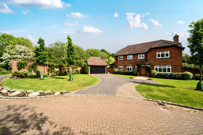 Click the photo for more details of Rowly Edge, Cranleigh, GU6
