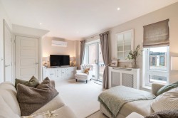 Images for Gratton Chase, Dunsfold, GU8