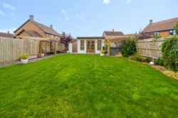 Images for Gratton Chase, Dunsfold, GU8